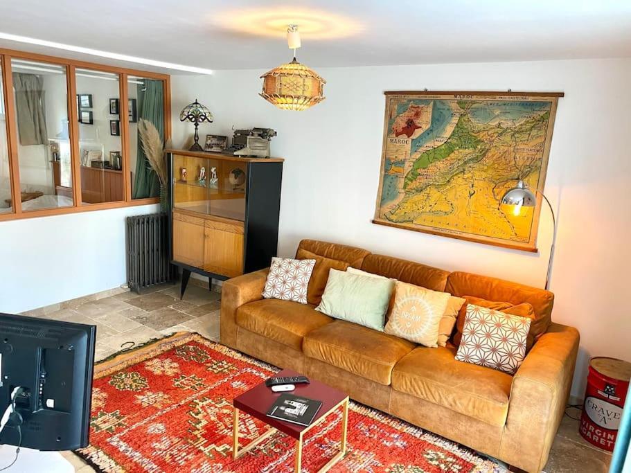 La Suite De La Maison Jaune มงต์เปอลิเยร์ ภายนอก รูปภาพ